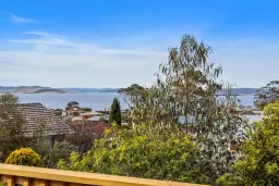 3 Jindabyne Road, Kingston Beach