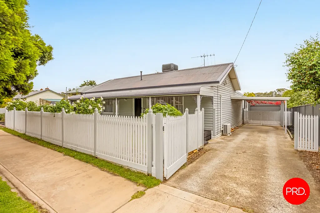 Kangaroo Flat 3 Slaapkamer Updated Family Home with Shed