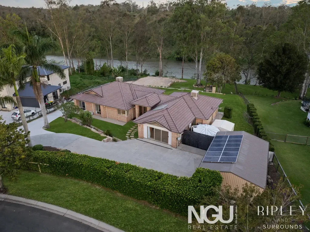Karalee 4침실 The Pinnacle of Brisbane Riverfront Living - Spectacular Views, Grand Entertaining, Exceptional Family Living - Flood Free Home