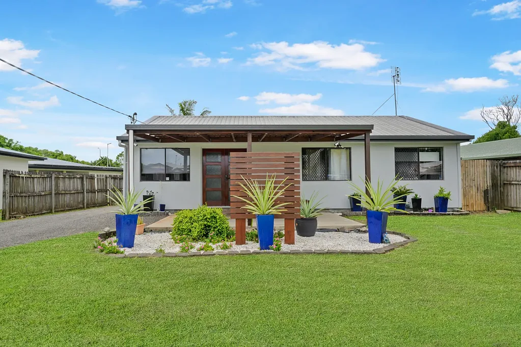 7A The Crescent, North Mackay, QLD 4740