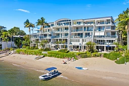 6/4 Quamby Place, Noosa Heads
