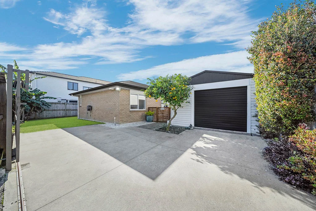 Papakura 3غرفة نوم Now’s Your Chance – Make an Offer !!