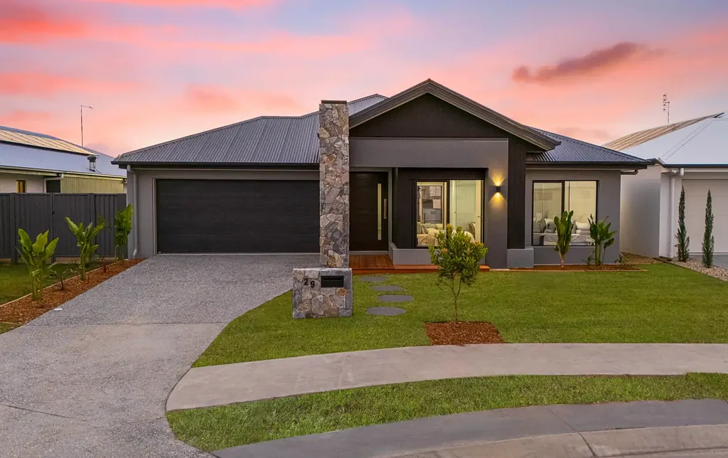 Pelican Waters 4 Bedroom STRIKING NEW HOME WITH BOLD STREET APPEAL AND PARKSIDE POSITION