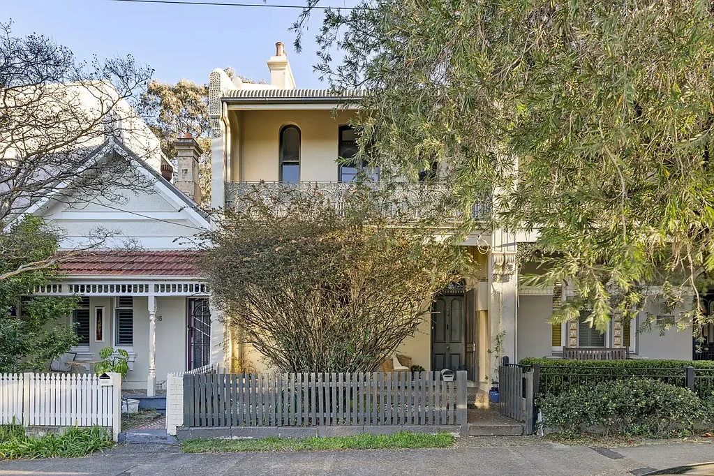 Rozelle 3कमरा Exceptionally wide Victorian terrace / city views and endless potential
