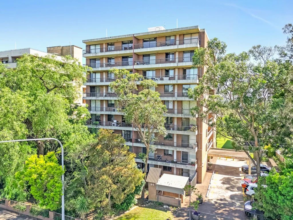 2-Bedroom Sunlit Apartment Living in Convenient Parramatta CBD
