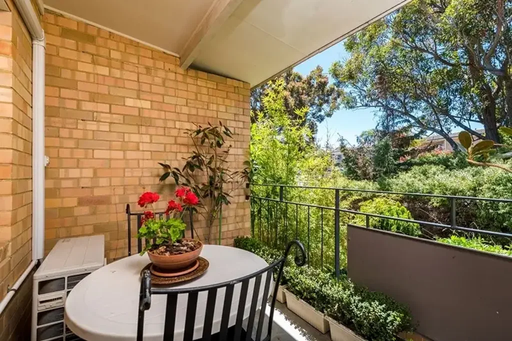 Renovated Apartment in Jolimont