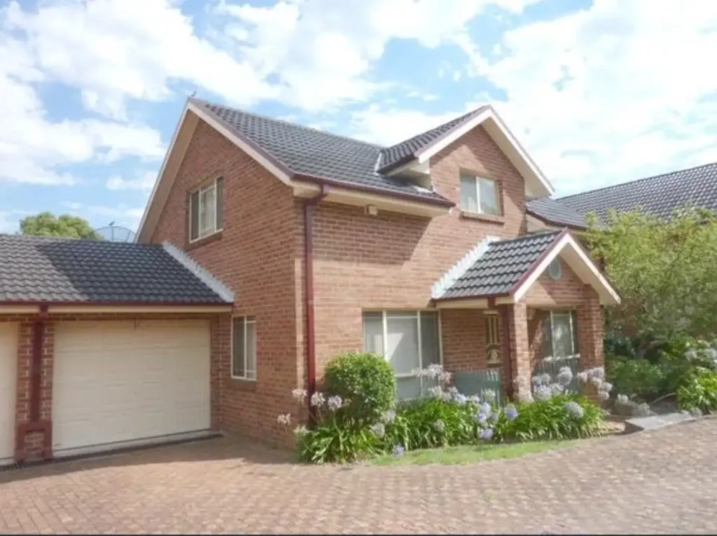 SPACIOUS MODERN HOME FOR A PERFECT FAMILY