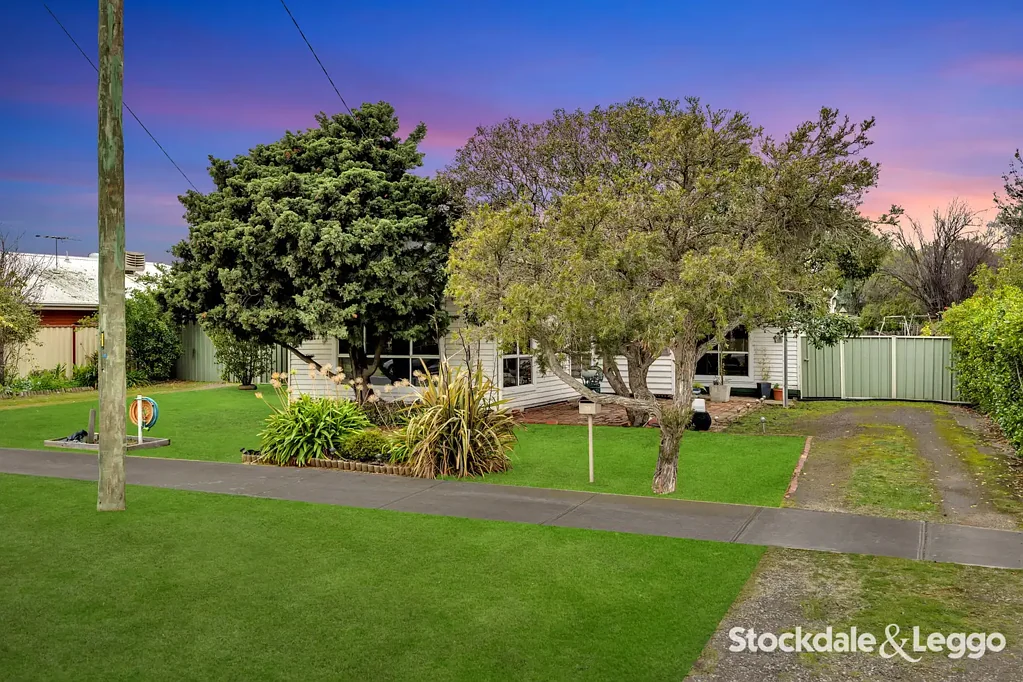 Laverton 4Moenga Rare 924sqm Development Opportunity in Prime Laverton Location!!!