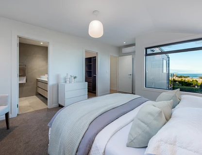 67B Castor Bay Road, Castor Bay, North Shore City, 4房, 2浴, 独立屋