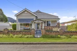 1 A BANKSIA ST, Morts Estate