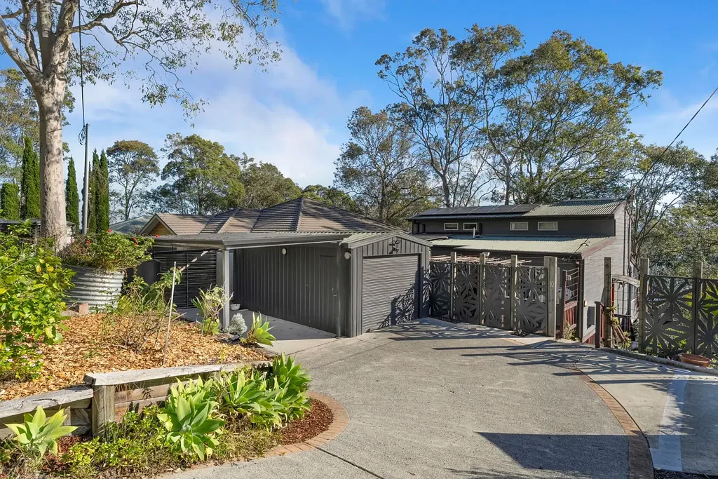 Wangi Wangi 5房  Beautiful Lake & Bush Views with Versatile Dual Living Potential
