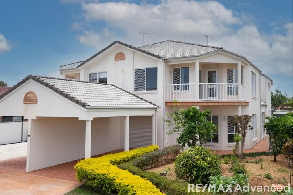 Banksia Beach 4部屋 Spacious Duplex in a Prime Location