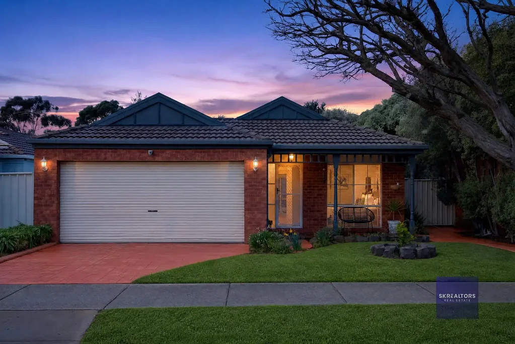 Craigieburn 3房 焕然一新的家居舒适，卓越的户外生活空间 Refreshed Family Comfort with Exceptional Outdoor Living