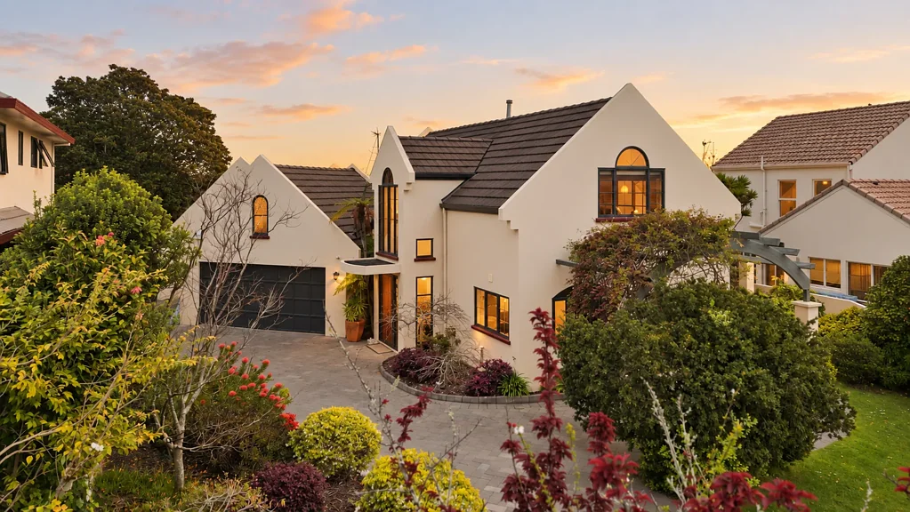 Western Heights 4房 720㎡ 阔地美居 | 现代厨房+开放式格局+成熟花园 Family Comfort | Spacious Western Heights Home