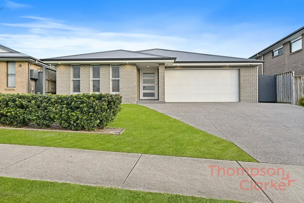 38 Rockmaster Street, Chisholm, NSW 2322