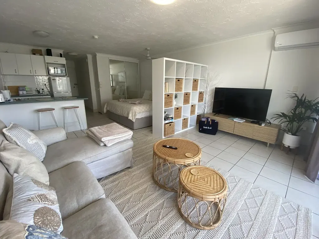 Beachfront Studio Apartment in 'Equinox Sun Resort'