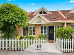 16/1 Little John Lane, Port Macquarie