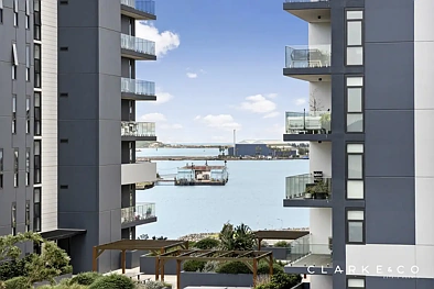 Wickham 2chambre STYLISH HARBOURSIDE LIVING IN THE HEART OF WICKHAM!