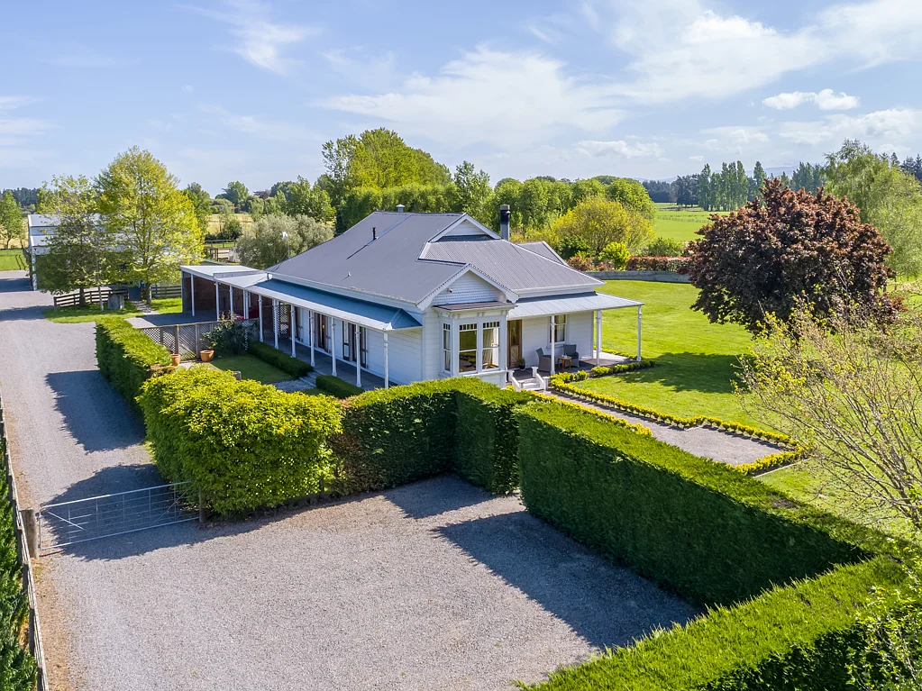 Masterton 4Phòng ngủ Exceptional value