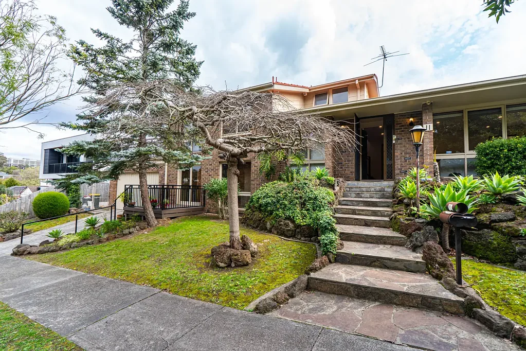 11 The Boulevarde, Doncaster, VIC 3108