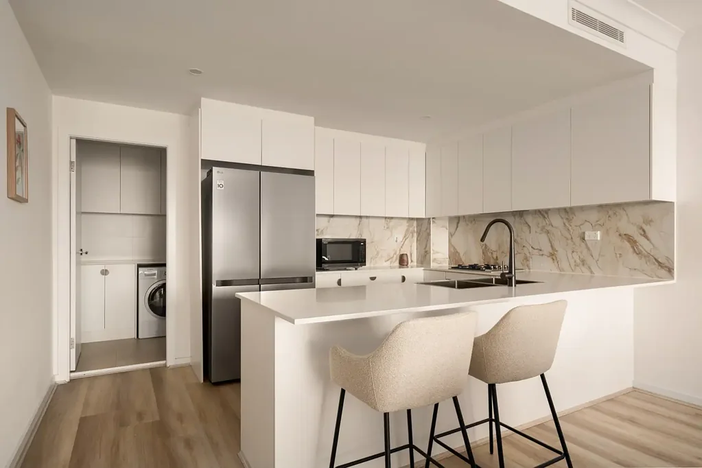 Katoomba 3कमरा Stylish & Easy-Care Living in a Peaceful Torrens Title Setting