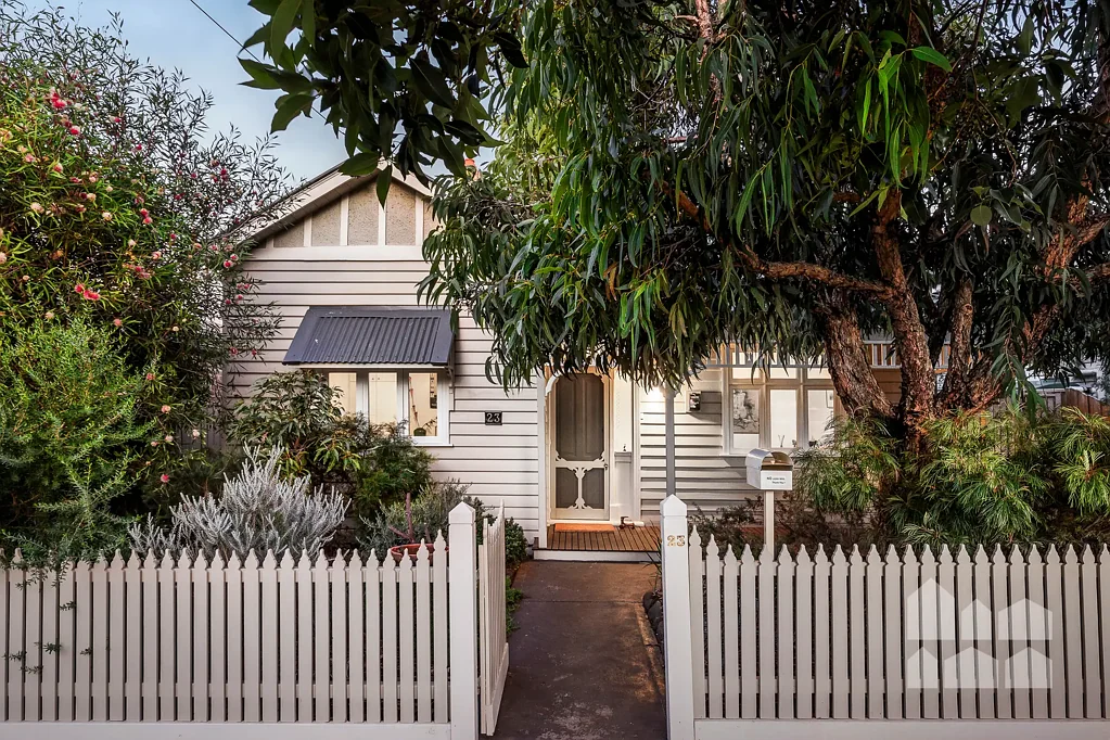 23 Dongola Road, West Footscray, VIC 3012