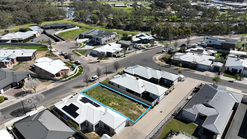 Horsham Build Your Future in Waterlink Estate