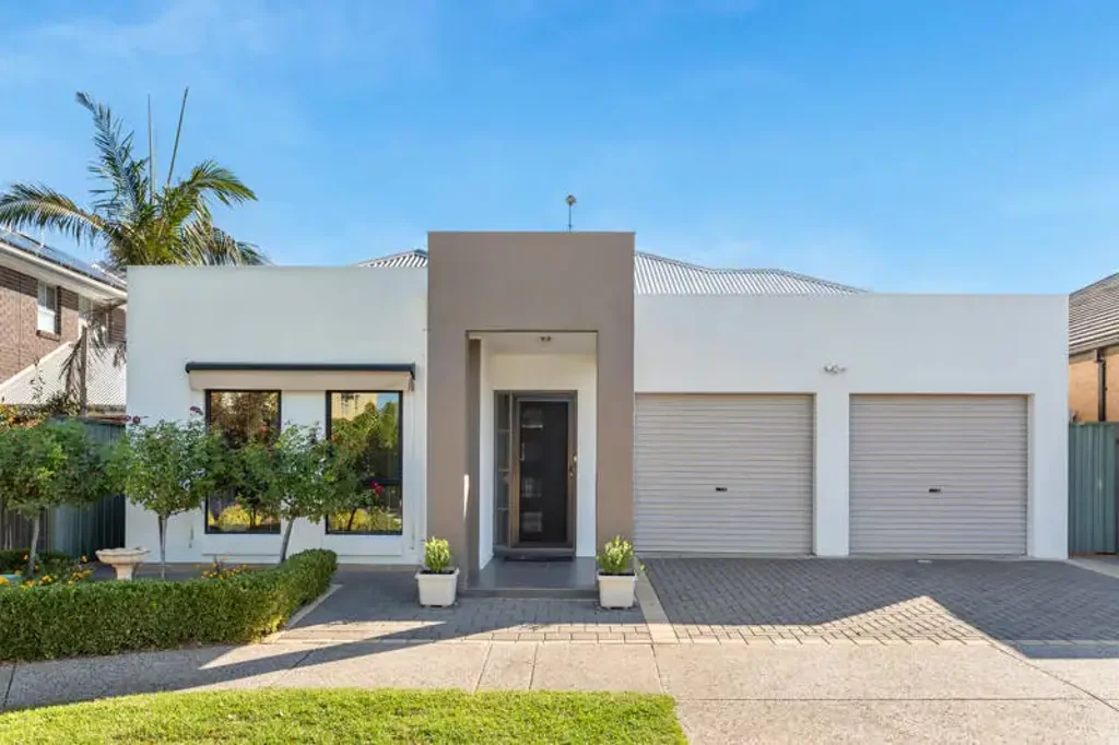 4 Sylvia Court, Mawson Lakes, SA 5095