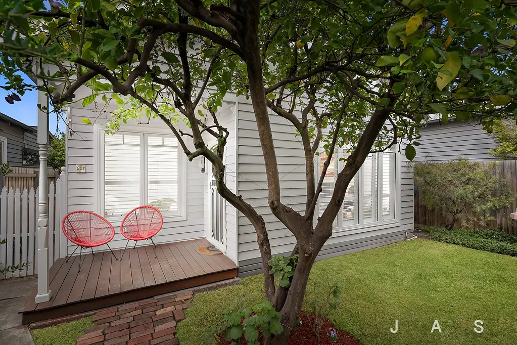 251 Geelong Road, Kingsville, VIC 3012