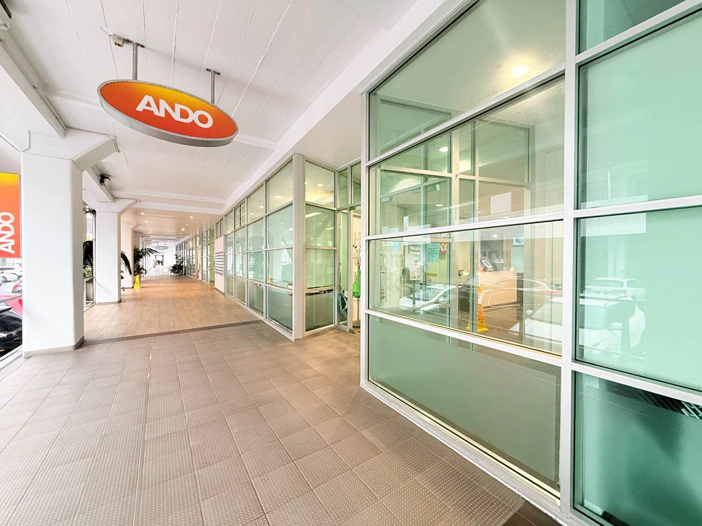 Auckland Central FULLY FITTED OFFICE RIGHT ON THE WATER