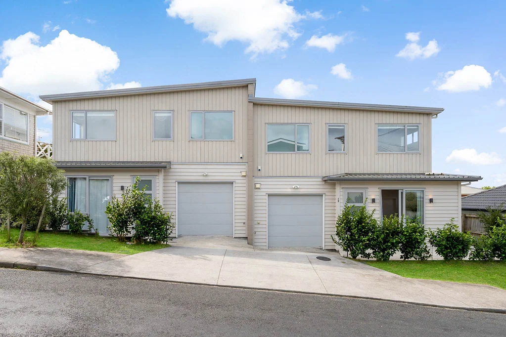 Glendene 4침실 4 Beds. 3 Baths. 2 Living Areas. 175sqm + Garage.