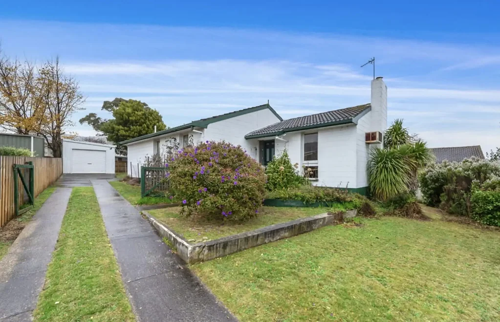 Heart of Devonport Lifestyle, Location & Comfort at 25 Morris Ave