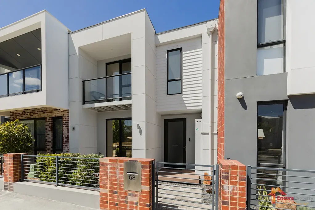 Cockburn Central 4chambre Luxurious Modern Living in Cockburn Central