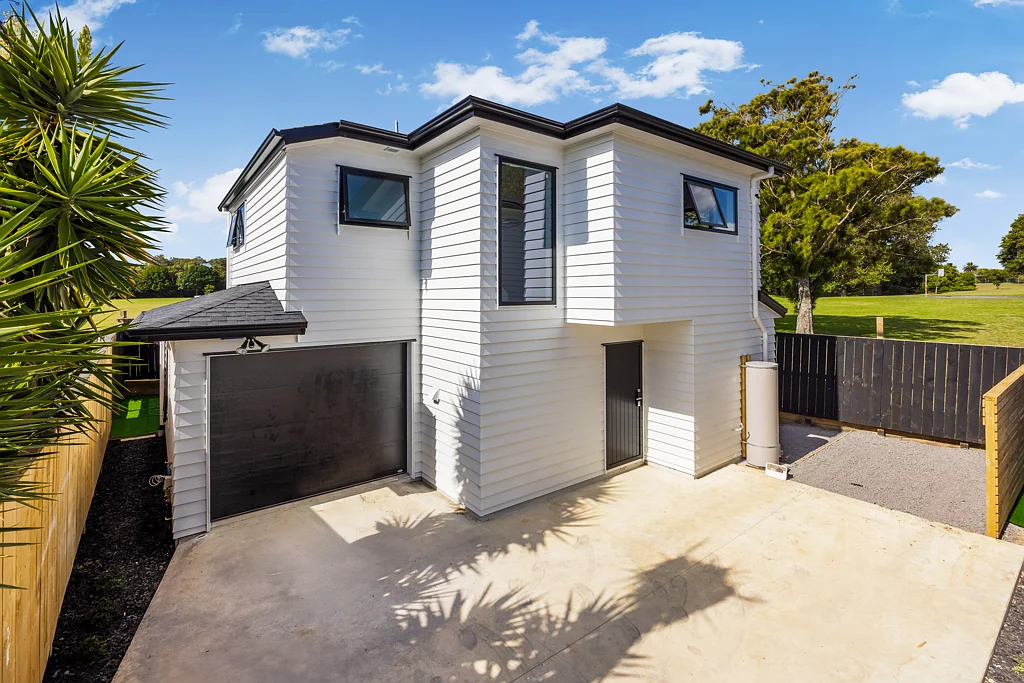 16F Imrie Avenue, Mangere, Manukau City, Auckland