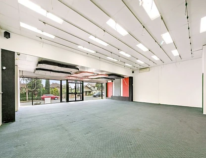 350 MERRYLANDS ROAD, Merrylands, Parramatta (Northwest suburbs), 9房, 1浴, House