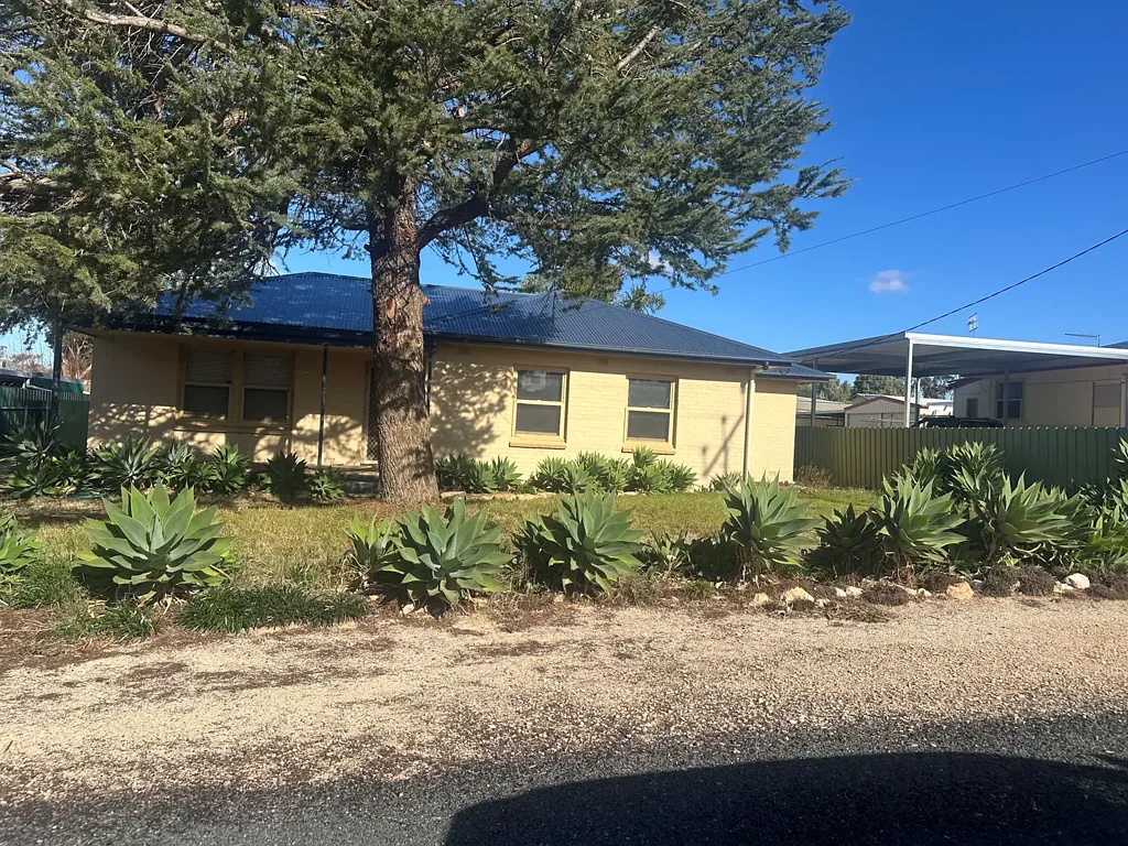 Charming Family Home in Moorook