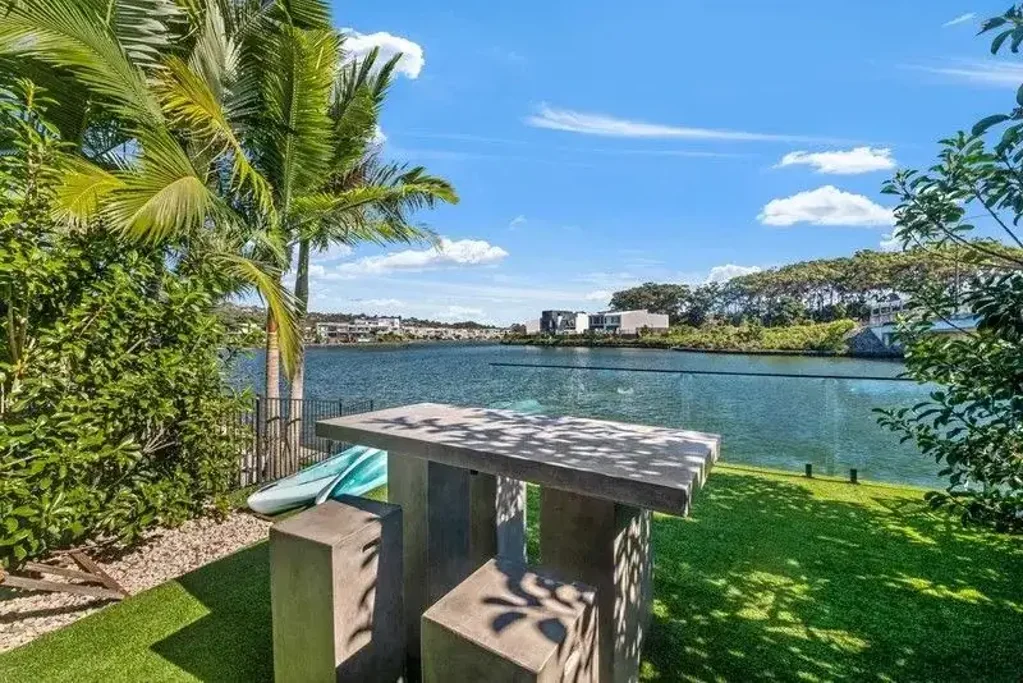 Maroochydore 4 Bedroom ULTIMATE WATERFRONT LIFESTYLE AWAITS at 30 FORSAYTH LANE, MAROOCHYDORE – ACT NOW OR MISS OUT!
THIS IS NOT A DRILL!
