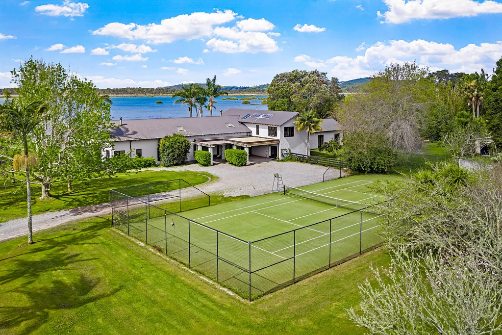 Omaha 6Kwarto Rare Harbourfront estate with exceptional scope