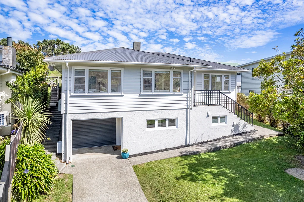 103 Kenmore Street, Newlands, Wellington City, Wellington