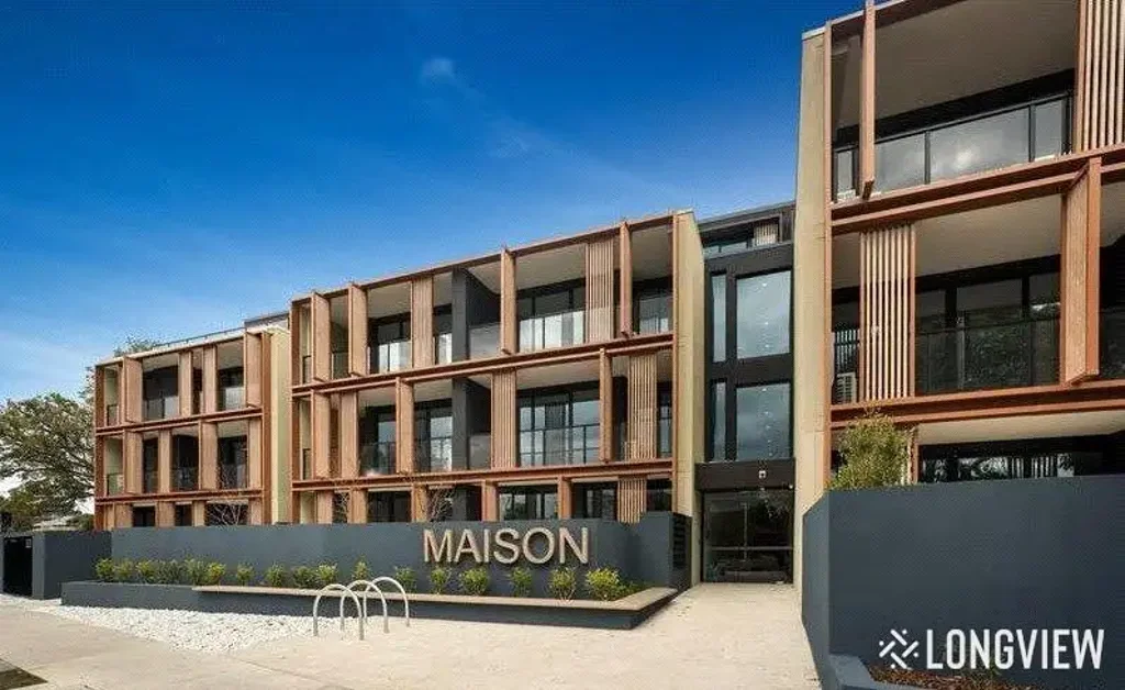 Lifestyle Residence Close to Amenities