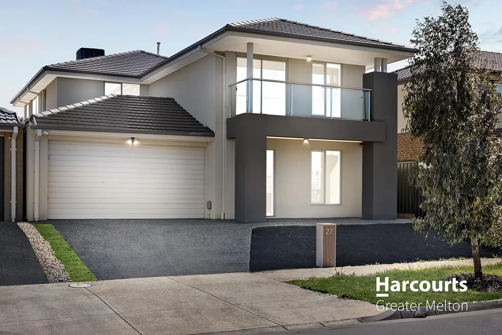 27 Noyce Way, Rockbank, VIC 3335