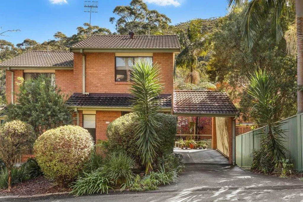 Easy Maintenance Townhouse in Premier Kincumber Location