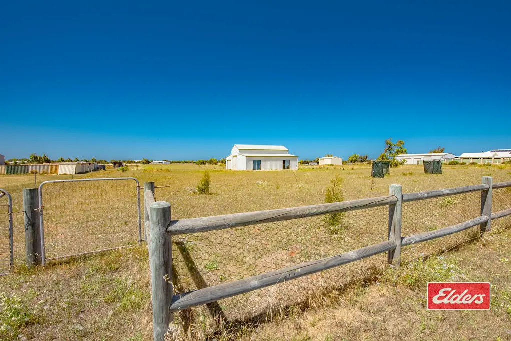 72 Sadler Way, Deepdale, WA 6532