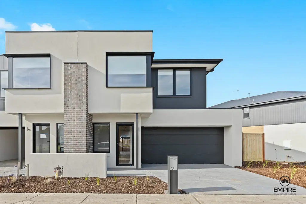 25 Darwinia Avenue, Clyde, VIC 3978