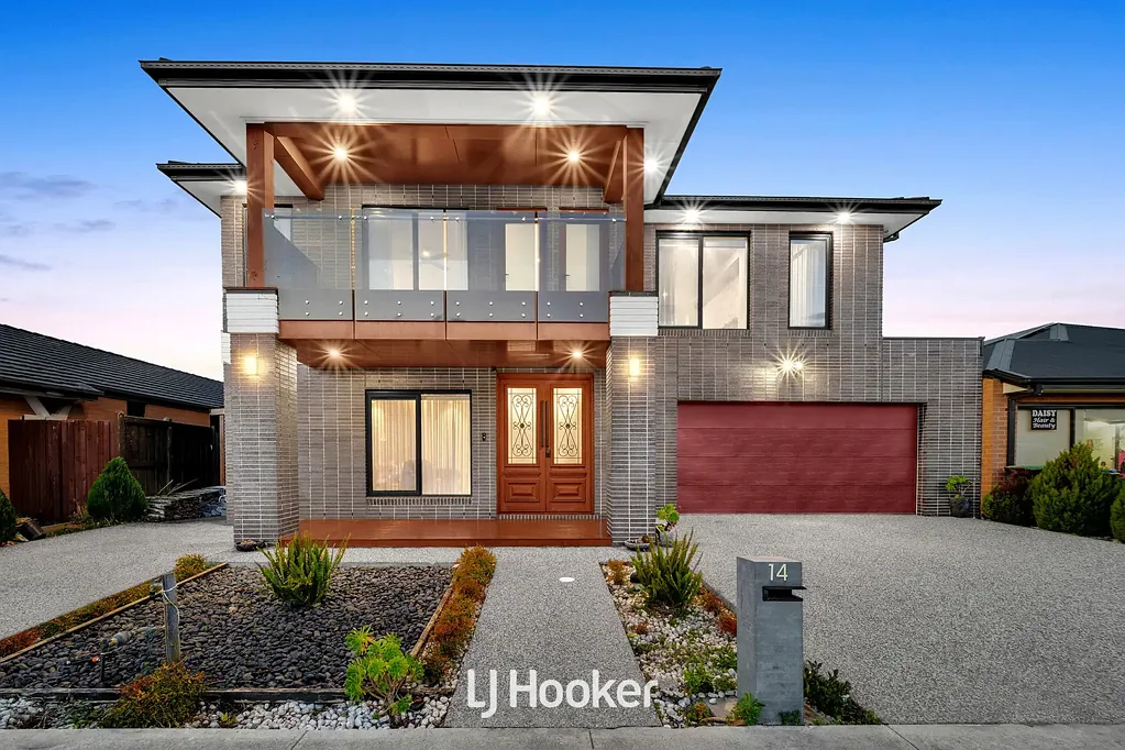 Berwick 5房 奢华、宽敞与现代设计的宏伟典范 A Grand Showcase of Luxury, Space & Contemporary Design