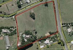 1236 Great South Road, Runciman