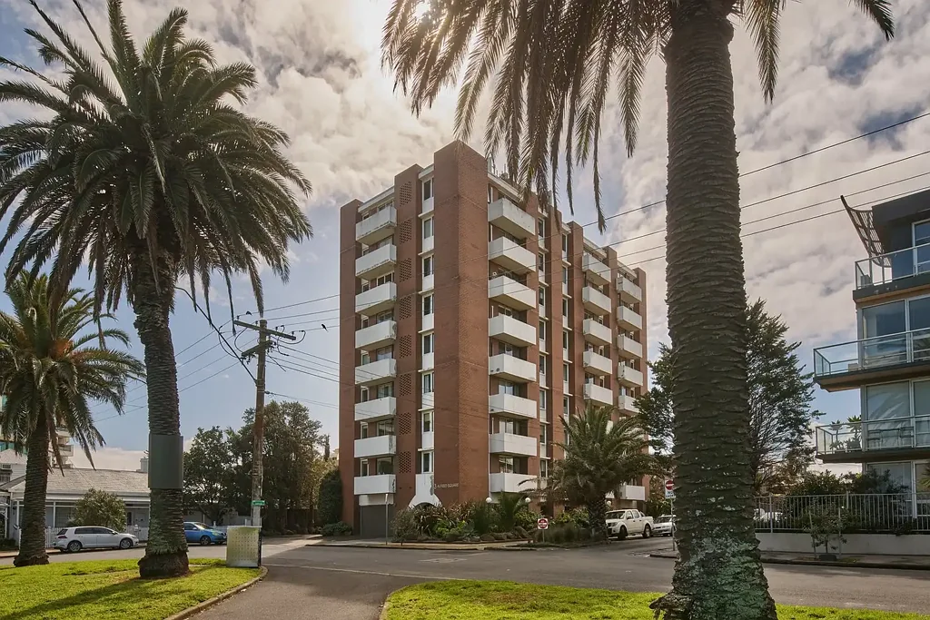 St Kilda 1房 蓝筹海滨地段 BLUE CHIP WATERFRONT LOCATION