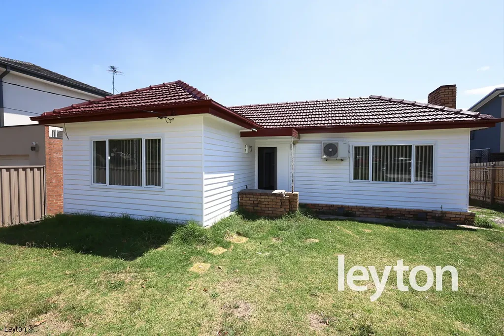 Spacious 5-Bedroom Home for Rent – 78 St Johns Avenue, Springvale
