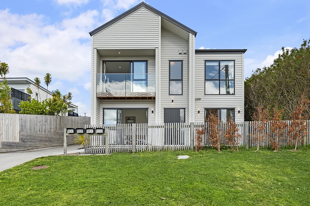 Rothesay Bay 4Kwarto Freestanding, Seaviews, Rangi Zone