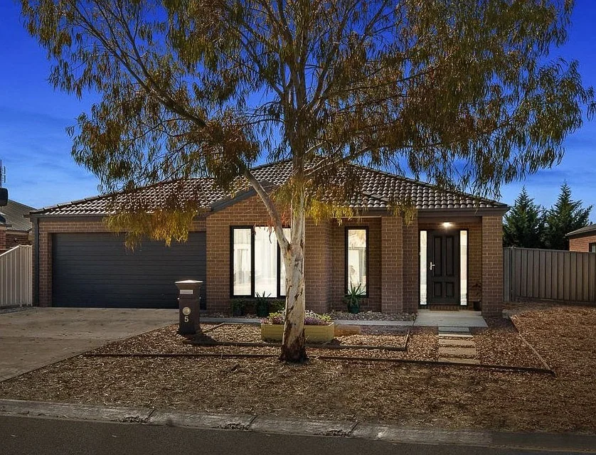 5 Elsworth Drive, Strathfieldsaye, Bendigo, 3 ਕਮਰੇ, 2 ਬਾਥਰੂਮ, House